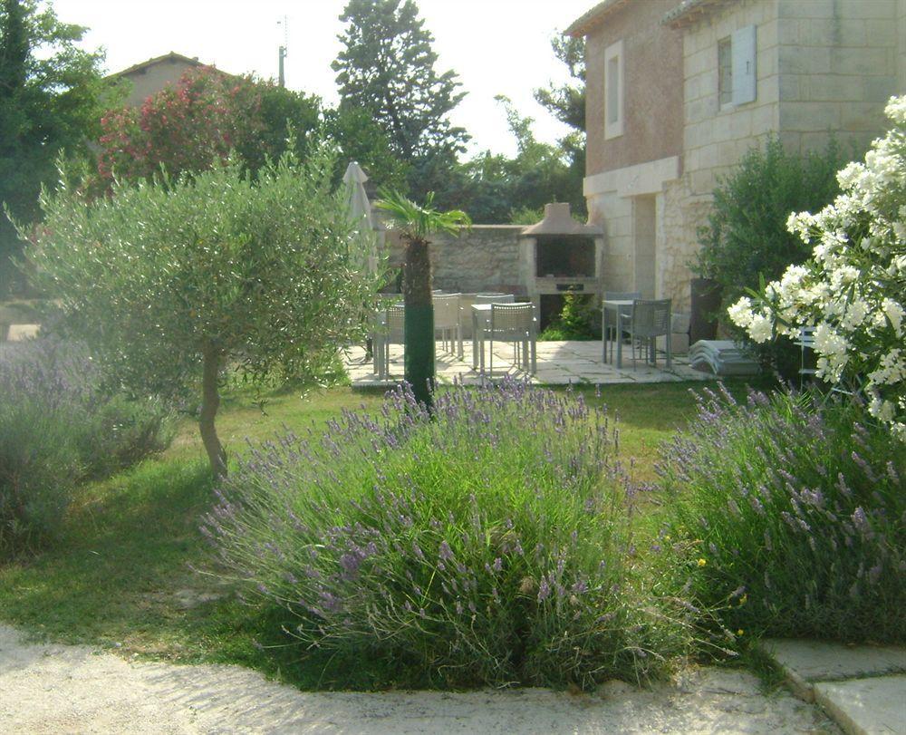 Mas Guiraud, Le Coquet Bed & Breakfast Beaucaire  Exterior photo