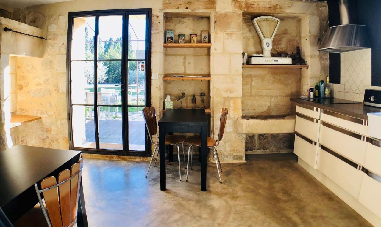 Mas Guiraud, Le Coquet Bed & Breakfast Beaucaire  Exterior photo
